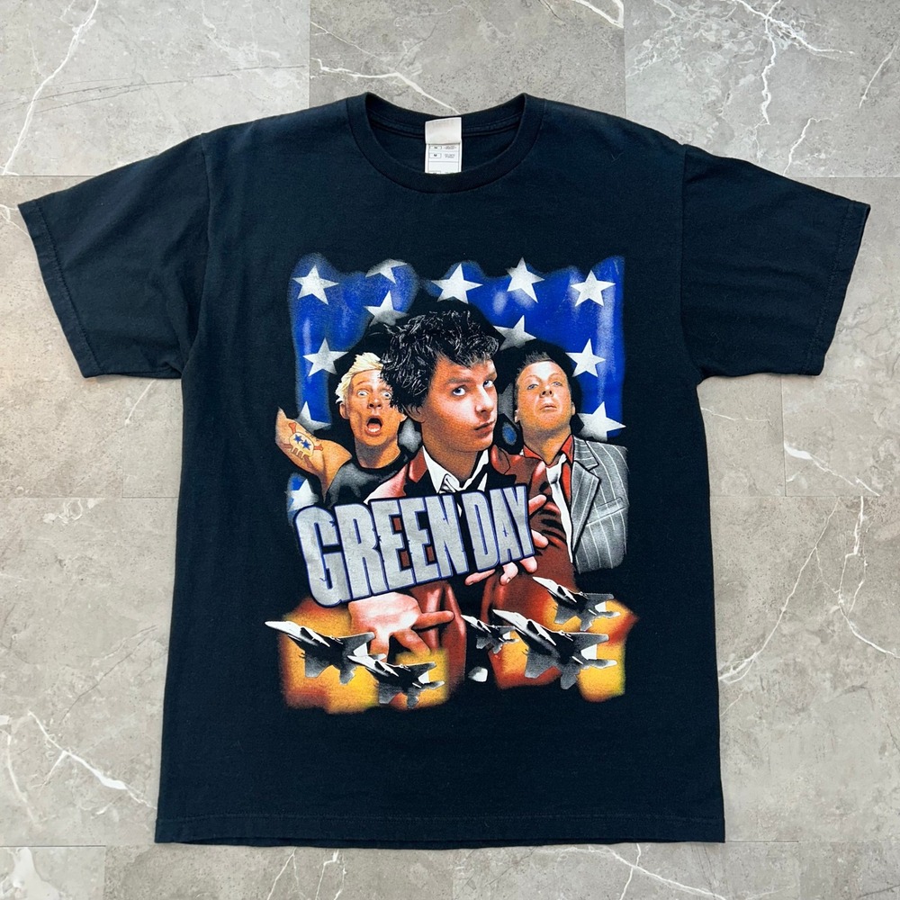 Vintage Green Day Graphic Tee Mens Medium Punk Rock Band Concert Tour Shirt